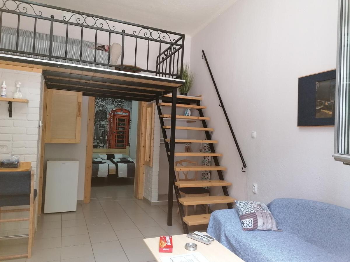 Apartmani Sirmium Sremska Mitrovica Exteriér fotografie