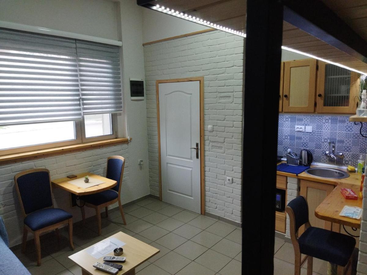 Apartmani Sirmium Sremska Mitrovica Exteriér fotografie