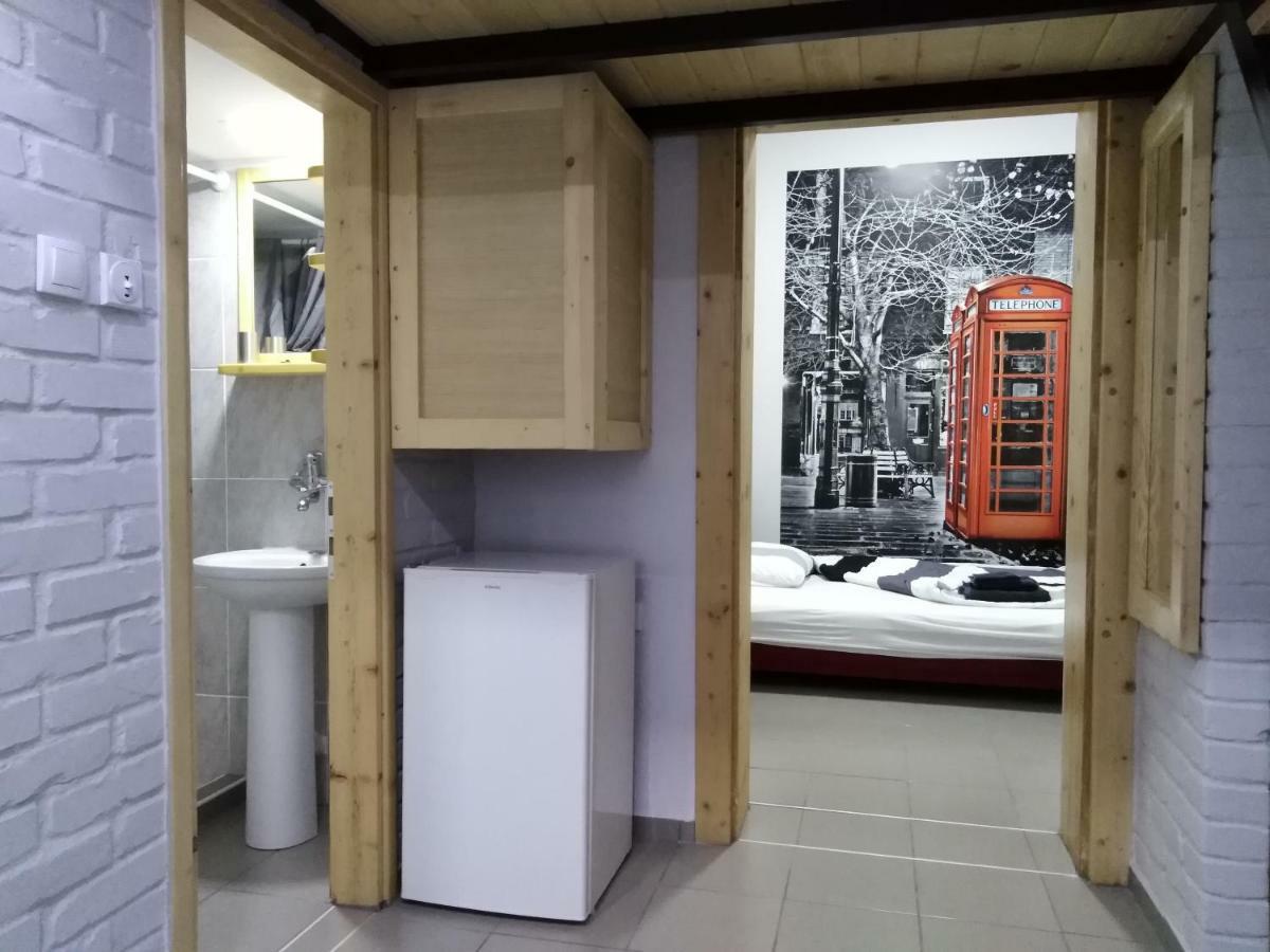 Apartmani Sirmium Sremska Mitrovica Exteriér fotografie